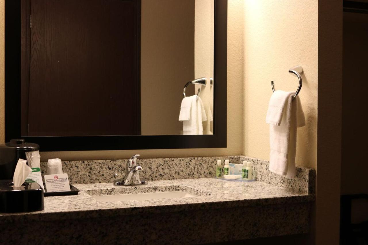 Hotel Cobblestone & Maryville