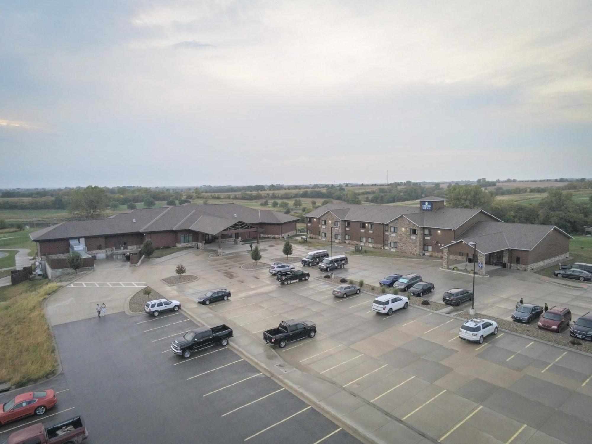 Hotel Cobblestone &