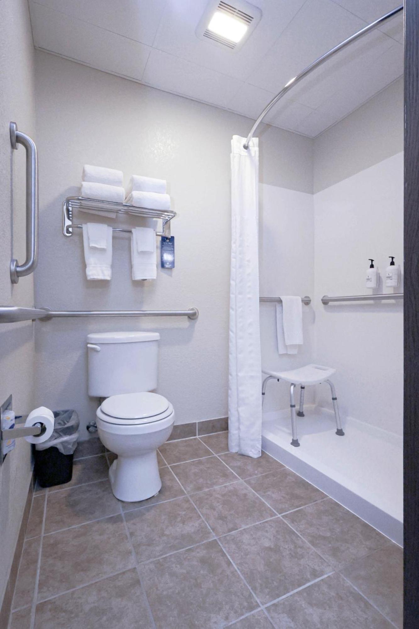 Hotel Cobblestone & Maryville