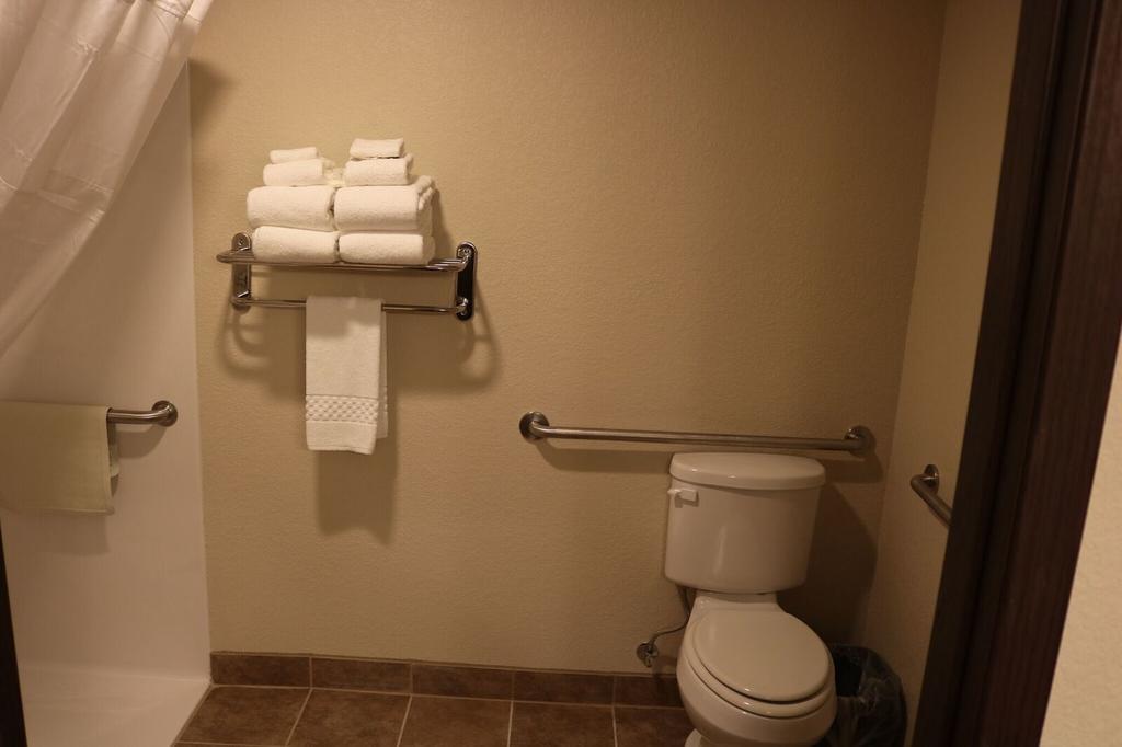Cobblestone & Hotel Maryville
